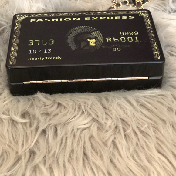 Fashion Express Purses 👛 - Picture 8 of 8